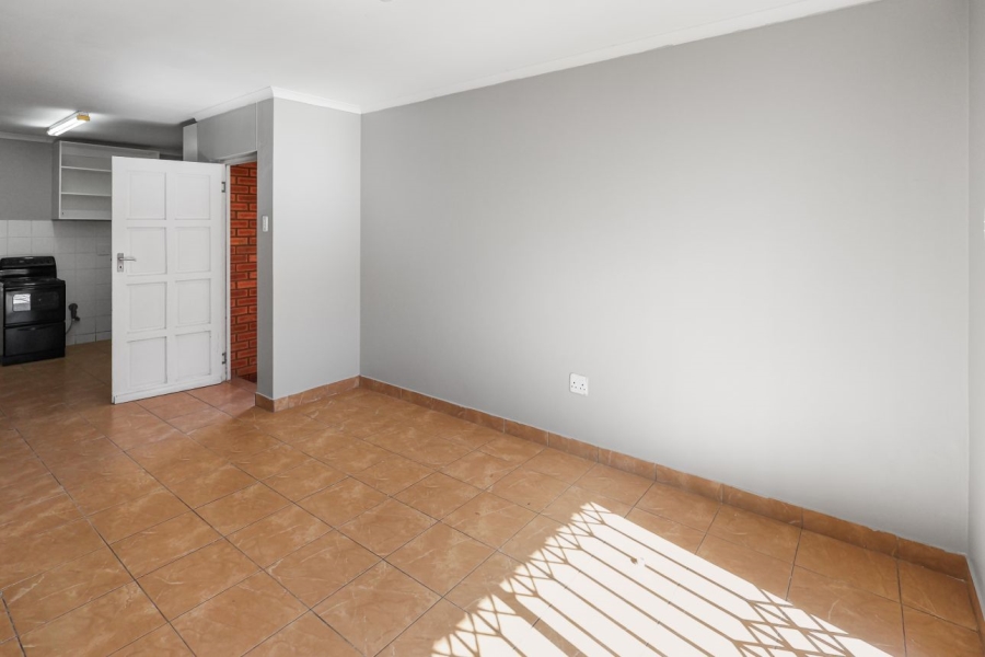 To Let 2 Bedroom Property for Rent in Greenfields Eastern Cape